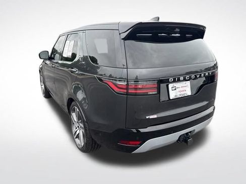 Used 2024 Land Rover Discovery Metropolitan Edition AWD/4WD image 3