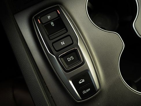 Used 2025 Honda Ridgeline RTL+ image 28