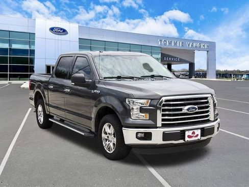 Used 2016 Ford F150 XLT w/ Equipment Group 301A Mid RWD image 6