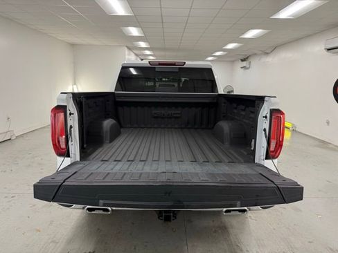 Certified 2024 GMC Sierra 1500 SLT w/ SLT Premium Plus Package image 8
