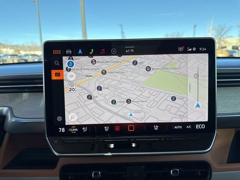 Used 2025 Volkswagen ID. Buzz 1st Edition image 20