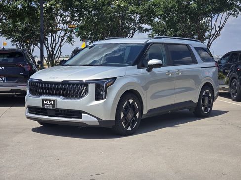 New 2026 Kia Carnival EX FWD image 2