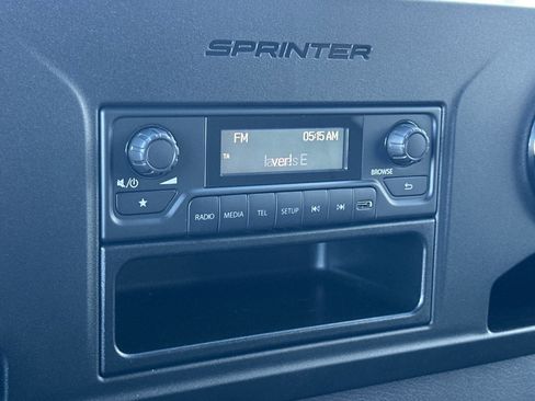 New 2025 Mercedes-Benz Sprinter 2500 image 17