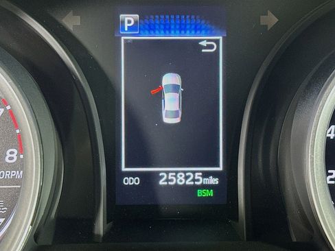 Used 2024 Toyota Camry LE w/ Convenience Package image 19