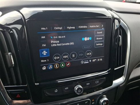 Certified 2023 Chevrolet Traverse LT w/ LT Premium Package image 17