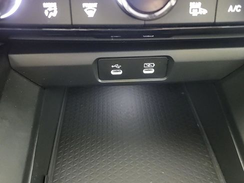 Certified 2024 Honda Accord EX-L image 32