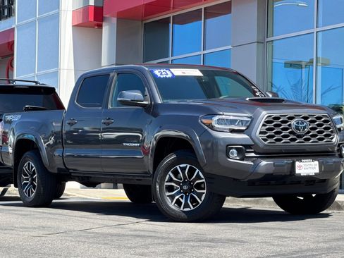 Certified 2023 Toyota Tacoma TRD Sport AWD/4WD image 2