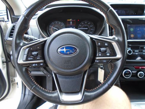 Used 2022 Subaru Crosstrek 2.0i Premium AWD/4WD image 16