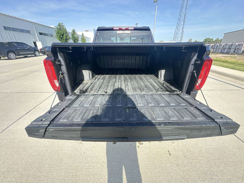 Used 2023 GMC Sierra 1500 Denali w/ Technology Package AWD/4WD image 26