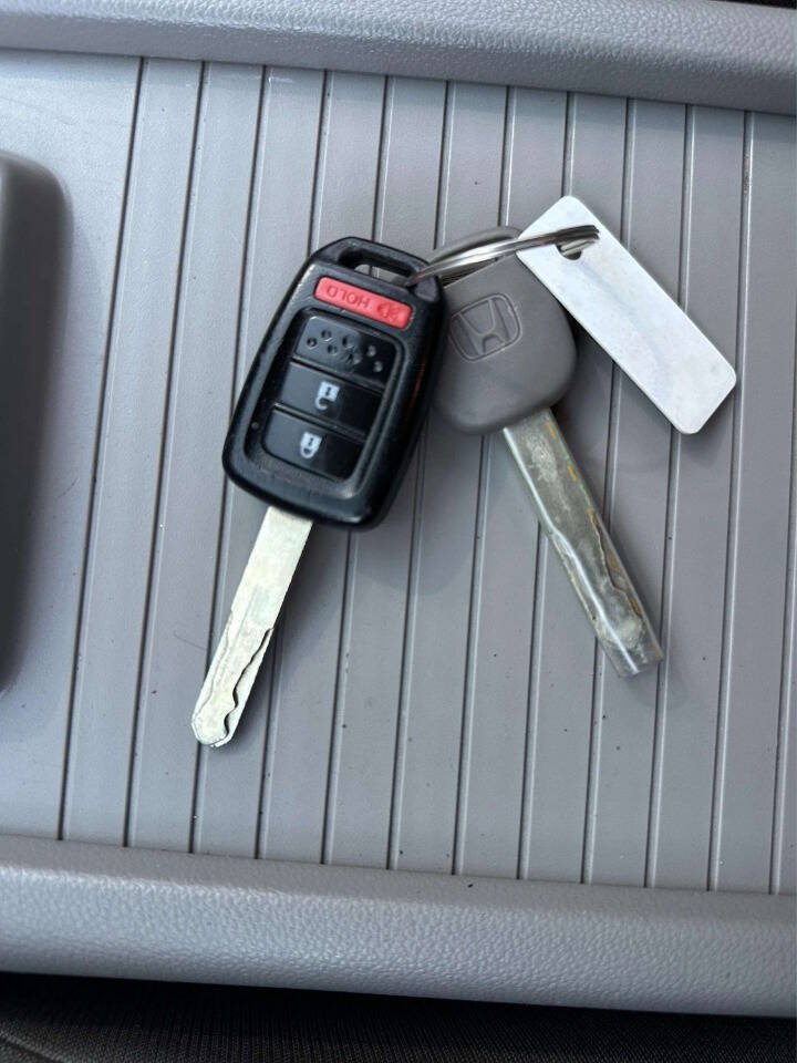 Used 2014 Honda CR-V LX image 32