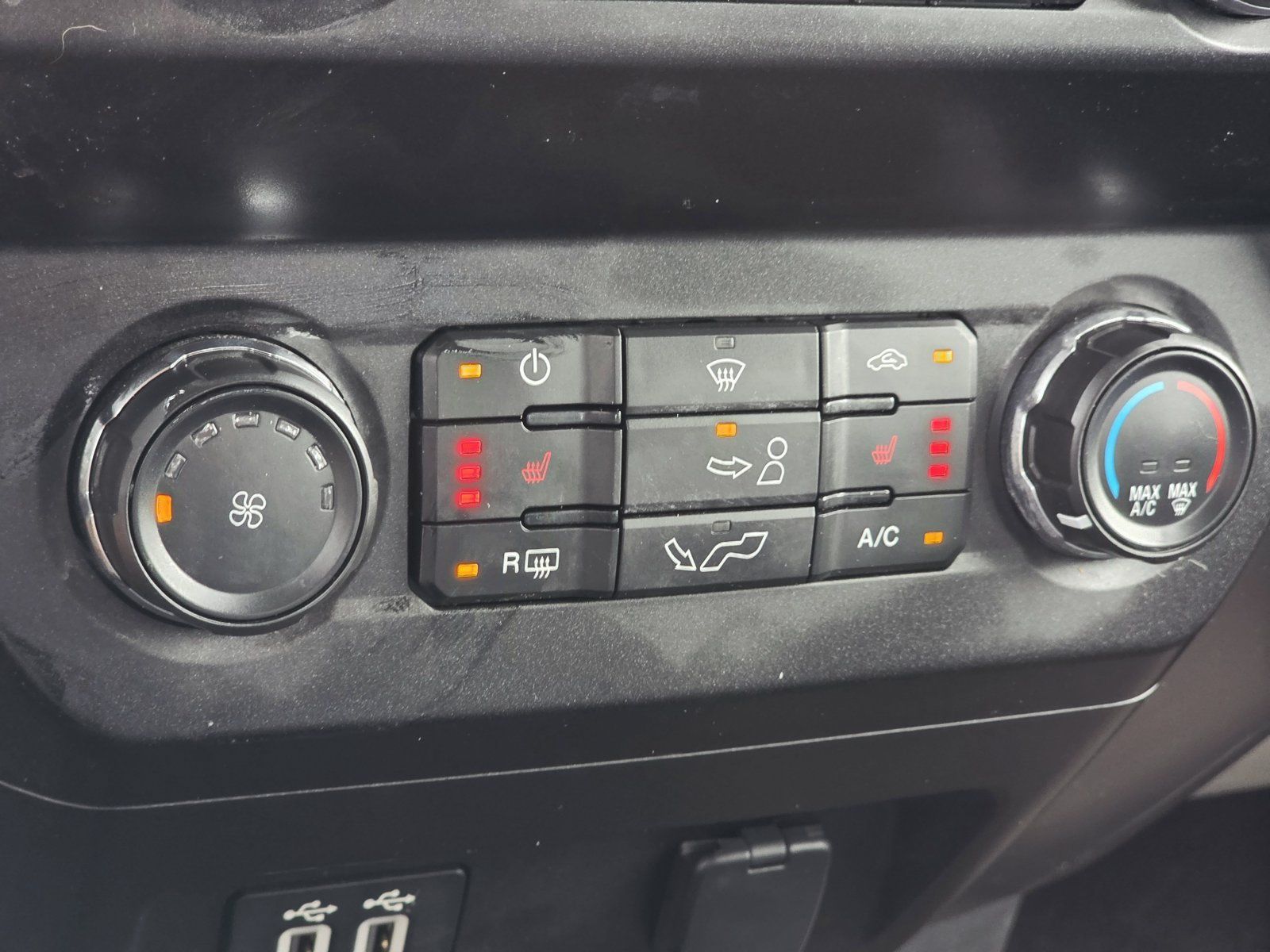 Used 2020 Ford F150 XLT w/ Equipment Group 302A Luxury RWD image 23