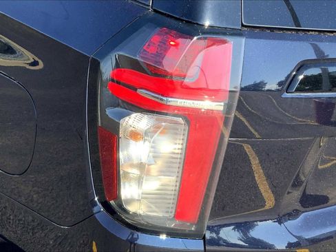 Used 2023 Chevrolet Tahoe Z71 w/ Luxury Package image 56