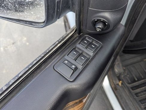 Used 2008 Land Rover Range Rover Sport HSE image 24