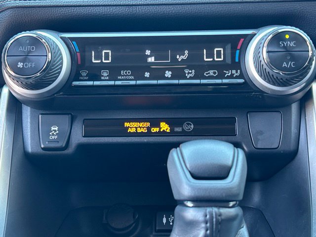 Used 2019 Toyota RAV4 XLE w/ All Weather Liner Package AWD/4WD image 53