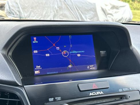 Used 2013 Acura ILX w/ Technology Package FWD image 30