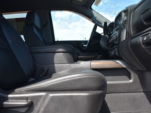 Used 2021 Chevrolet Silverado 1500 RST w/ Convenience Package II image 11