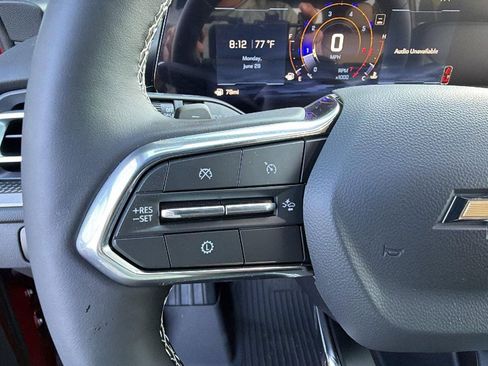New 2026 Chevrolet Traverse LT w/ Sun and Wheel Package FWD image 23