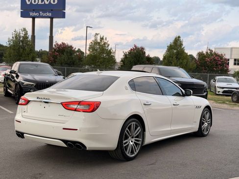 Used 2017 Maserati Quattroporte S GranLusso RWD image 10