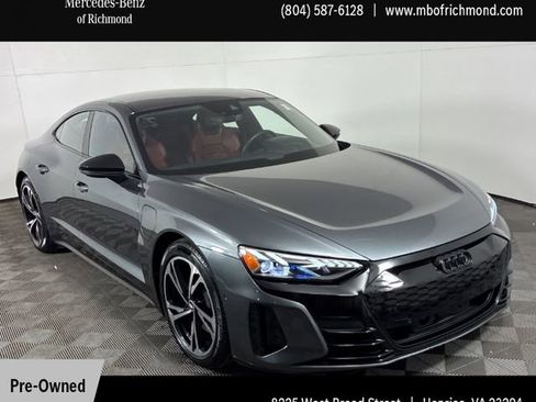 Used 2022 Audi e-tron GT Prestige image 2