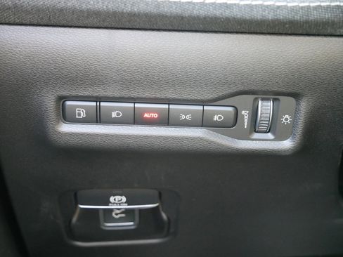 New 2026 Jeep Cherokee Laredo AWD/4WD image 17