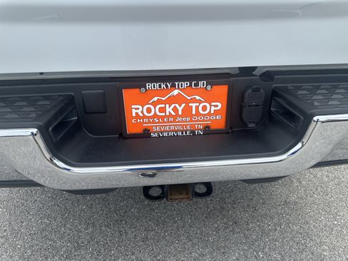 Used 2024 RAM 2500 Big Horn image 22