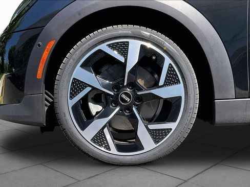 Used 2025 MINI Cooper S FWD image 10