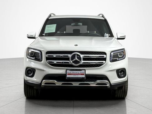 Used 2022 Mercedes-Benz GLB 250 w/ Premium Package Lite image 8
