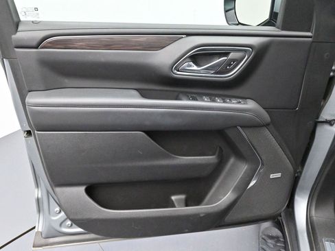 Used 2023 Chevrolet Tahoe Z71 image 12