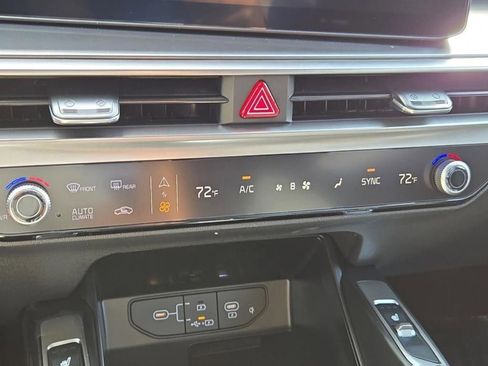 New 2026 Kia Sorento EX w/ EX Premium Package FWD image 27