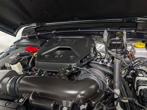 Used 2024 Jeep Wrangler Willys image 33