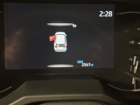 Used 2025 Toyota RAV4 XLE Premium image 21