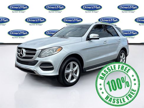 Used 2019 Mercedes-Benz GLE 400 4MATIC w/ Premium 1 Package image 3