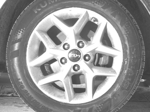 Used 2025 Kia Soul LX w/ LX Technology Package FWD image 20