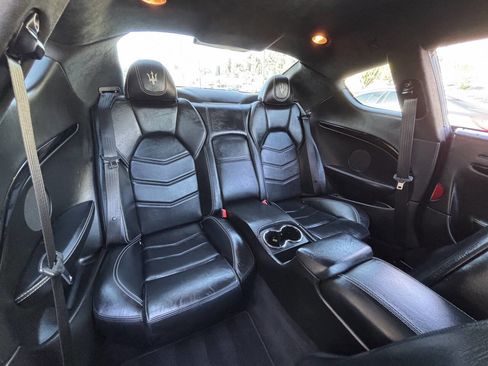 Used 2013 Maserati GranTurismo Sport image 21