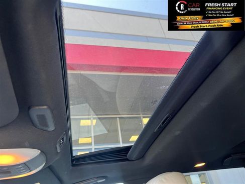 Used 2019 INFINITI QX60 Luxe w/ Limited Package image 16