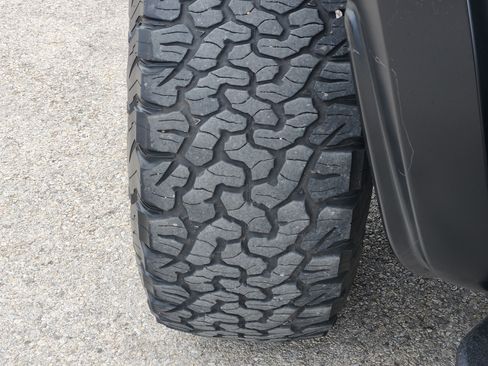 Used 2024 Ford F150 Raptor w/ Equipment Group 803A Raptor R AWD/4WD image 11