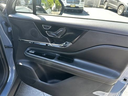 Certified 2023 Lincoln Corsair AWD image 36
