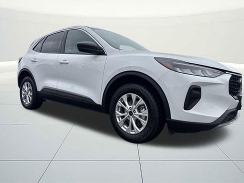 Used 2023 Ford Escape Active image 8