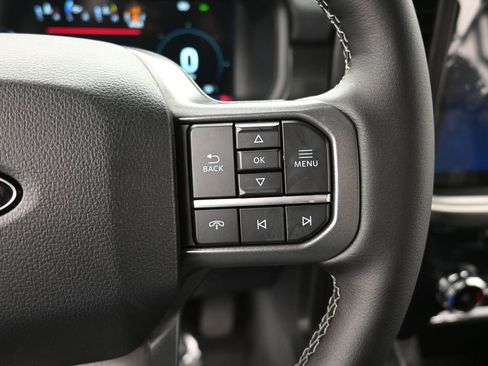Used 2025 Ford F150 Lariat w/ Equipment Group 501A Mid AWD/4WD image 17