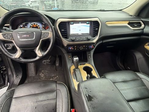 Used 2018 GMC Acadia Denali w/ Technology Package image 18