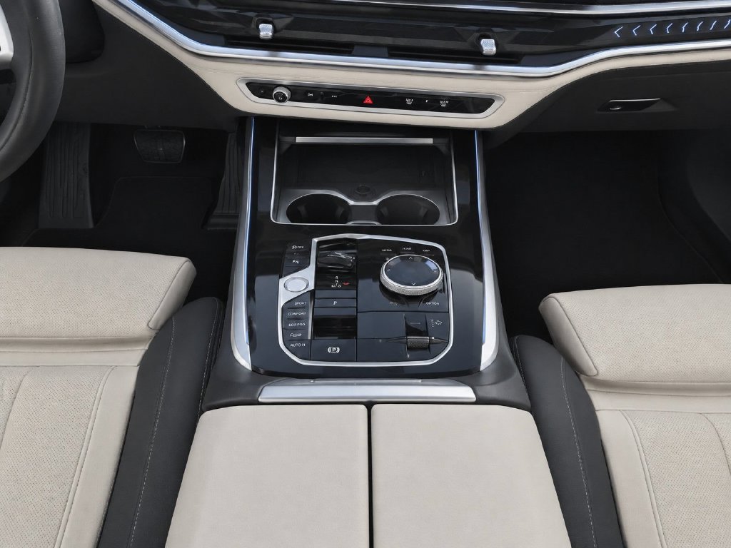 Certified 2023 BMW X7 xDrive40i w/ Executive Package AWD/4WD image 28
