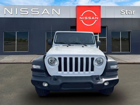 Used 2021 Jeep Wrangler Unlimited Sport AWD/4WD image 6