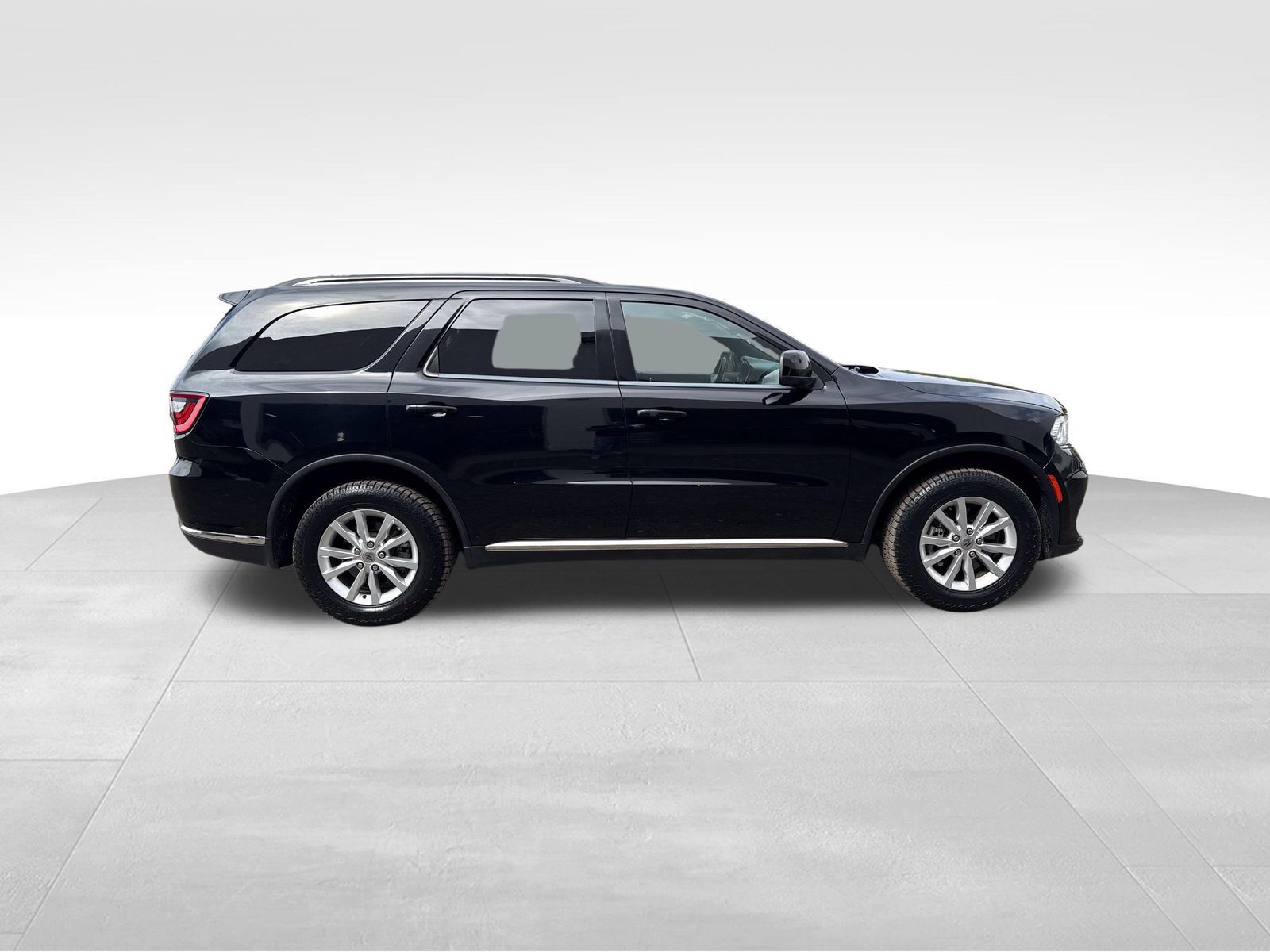 Used 2023 Dodge Durango SXT AWD/4WD image 6