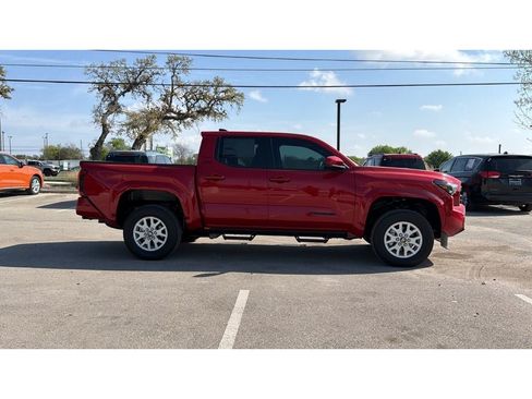 New 2026 Toyota Tacoma SR5 AWD/4WD image 38