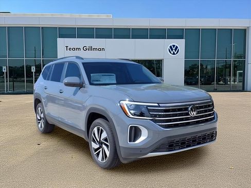 New 2026 Volkswagen Atlas SE FWD image 1