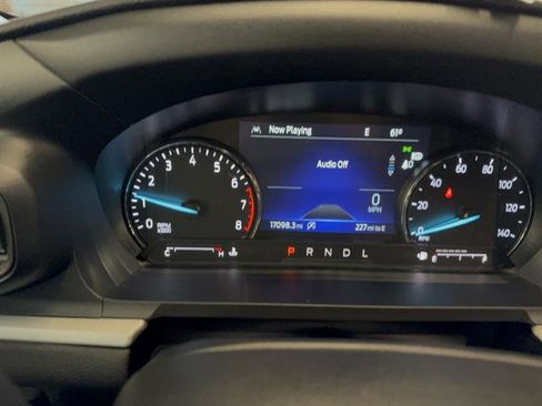 Certified 2024 Ford Explorer XLT image 11
