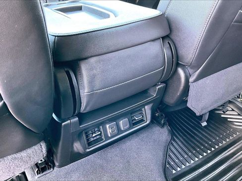 Used 2021 Chevrolet Silverado 3500 LTZ w/ Safety Package AWD/4WD image 33