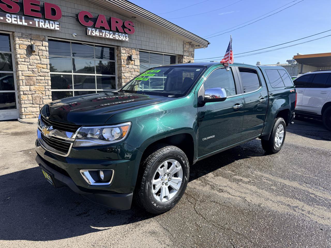 Used 2016 Chevrolet Colorado LT w/ Luxury Package, Chrome AWD/4WD image 3