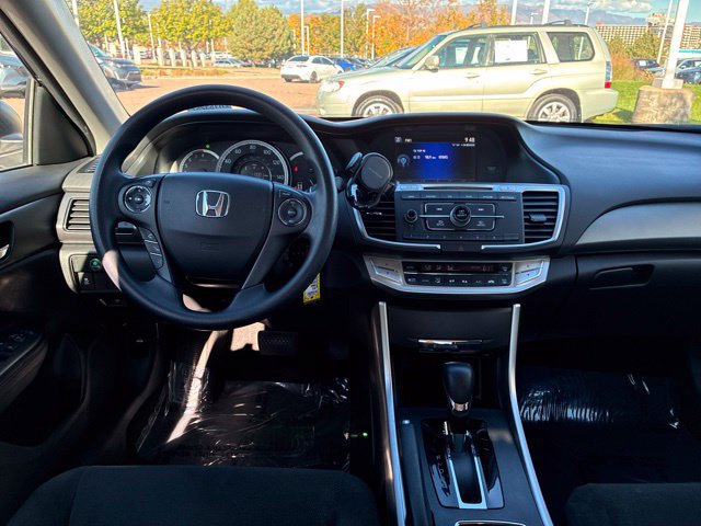 Used 2013 Honda Accord LX image 25