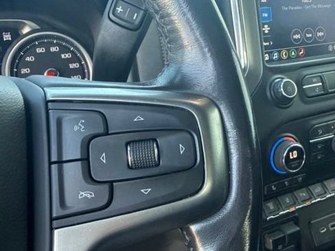 Used 2022 Chevrolet Silverado 2500 LTZ w/ LTZ Convenience Package AWD/4WD image 32